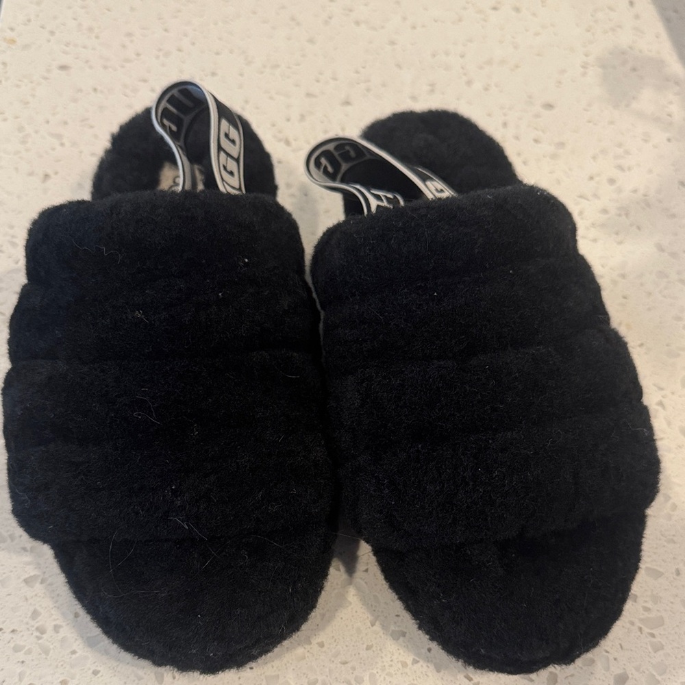 UGG Black Fluff Slide with Branded Heel Strap
